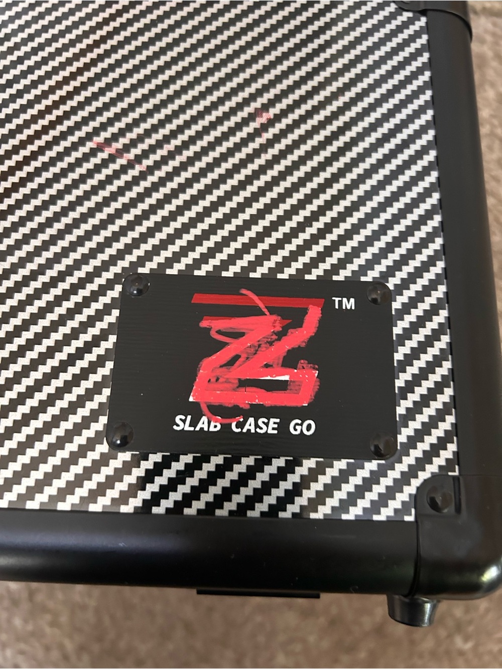 Zion Slab Case Go Carbon Fiber Black/Silver One Row Card Case. - Picture 4 of 10